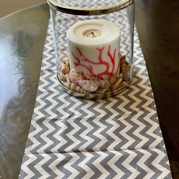Other - CHEVRON RUNNER